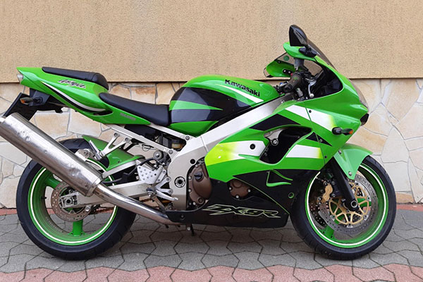 kawasaki zx9r
